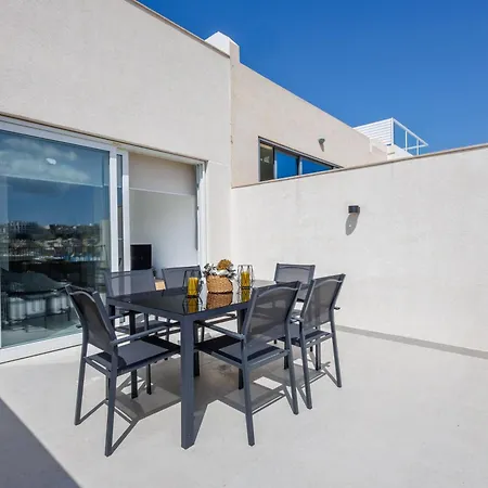 דירה Smart Swieqi With Terrace Or Balcony By Quicktrips Is-Swieqi