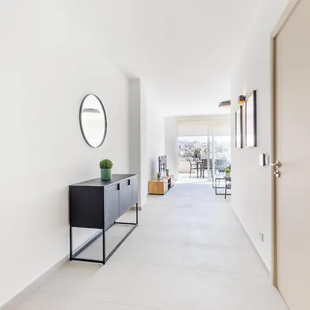 דירה Smart Swieqi With Terrace Or Balcony By Quicktrips
