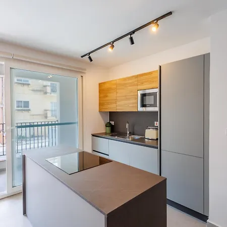 דירה Smart Swieqi With Terrace Or Balcony By Quicktrips