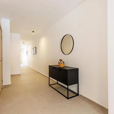 דירה Smart Swieqi With Terrace Or Balcony By Quicktrips Is-Swieqi