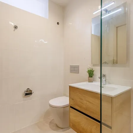 Smart Swieqi With Terrace Or Balcony By Quicktrips Apartament Is-Swieqi